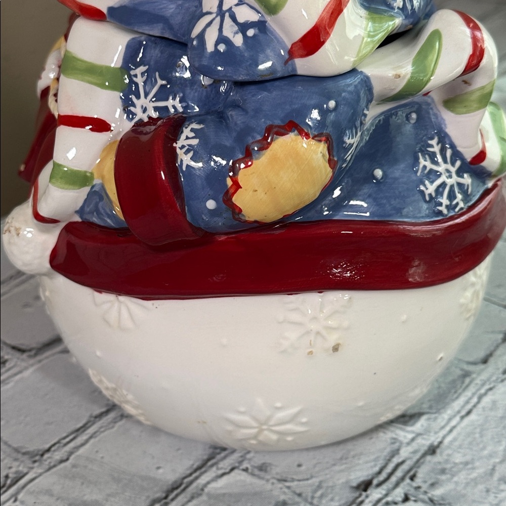Vintage Festive Ceramic Snowman Cookie Jar - Picture 13 of 16